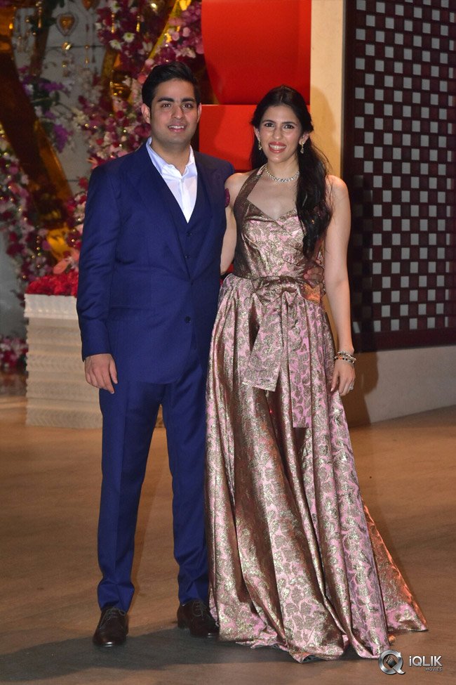 Akash-Ambani-and-Shloka-Mehta-Engagement-Photos